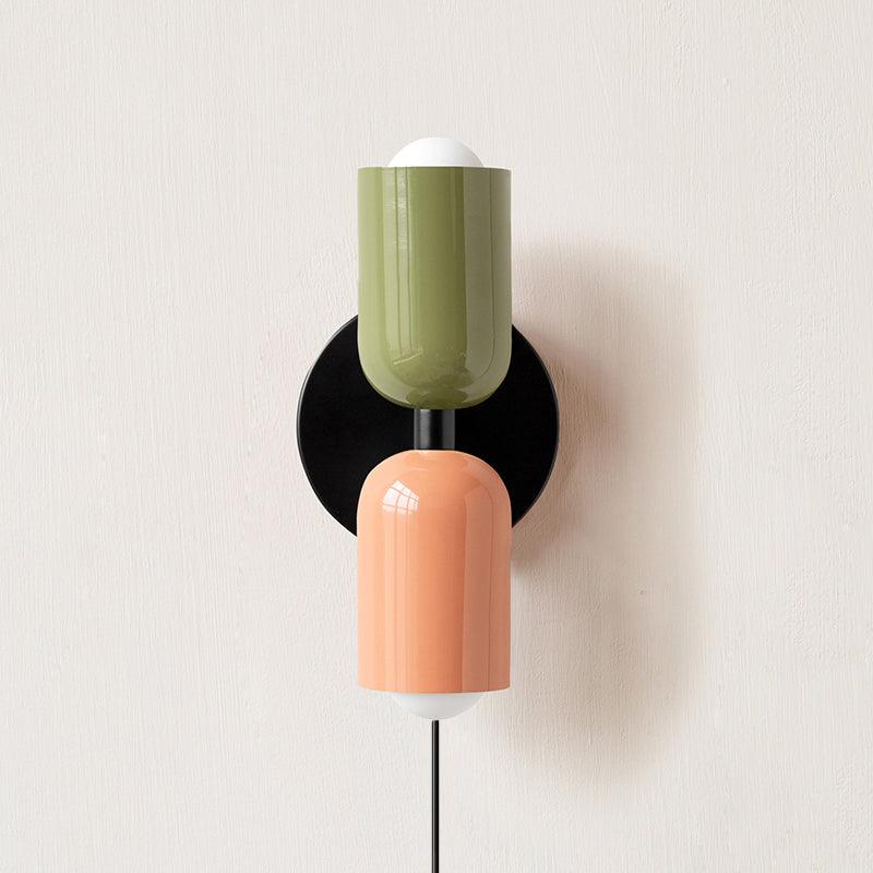 Teriielle aplică de perete verde și neagră, minimalistă, cu ștecher