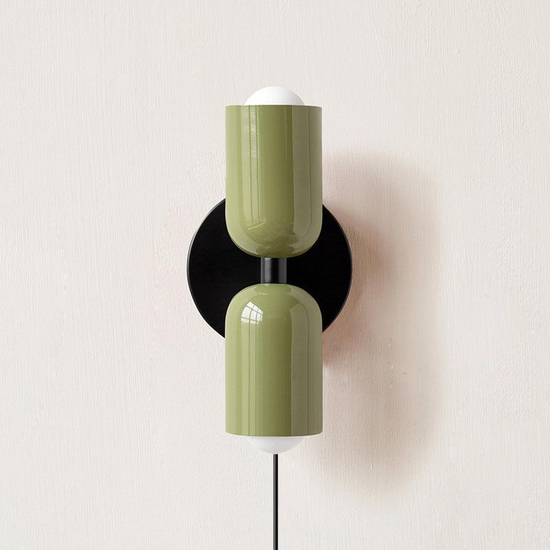 Teriielle aplică de perete verde și neagră, minimalistă, cu ștecher