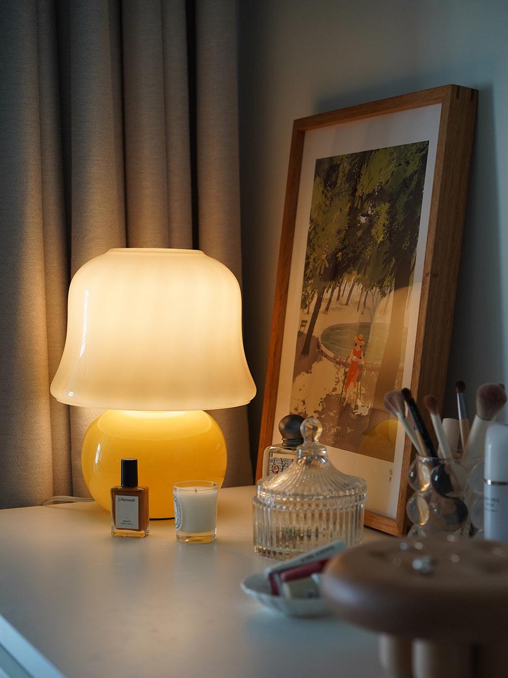 Holg lampă de masă din ceramică, de lux