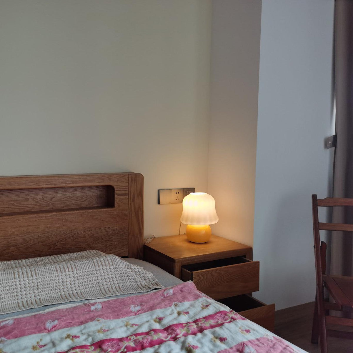 Holg lampă de masă din ceramică, de lux