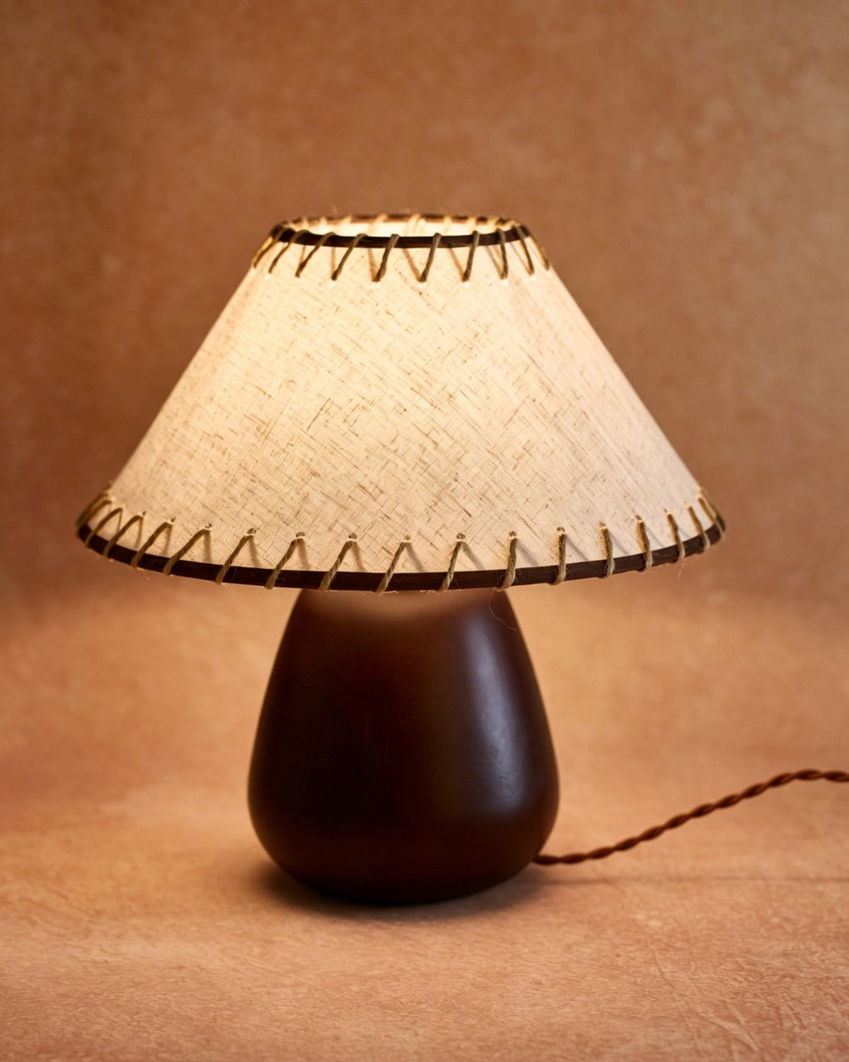 Brunelle lampă de masă