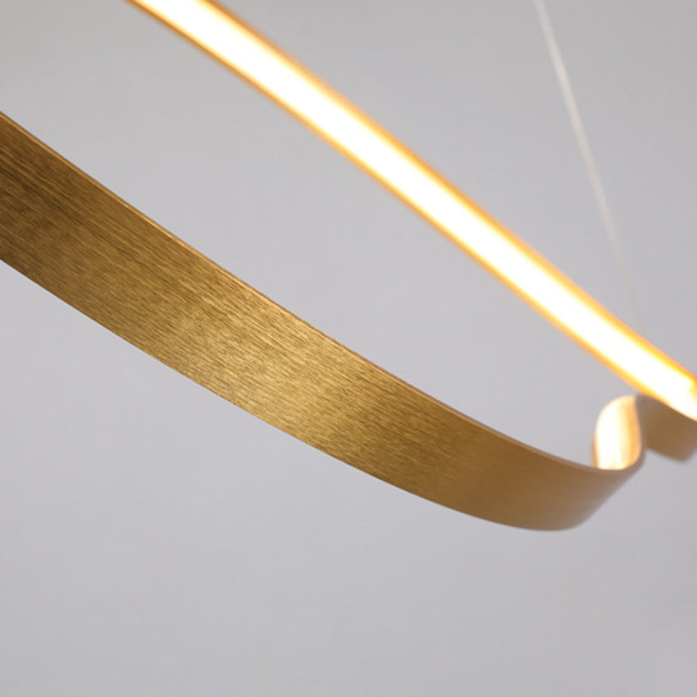 Arisha LED Linear minimalist val cu finisaj în formă de frunză aurie - lampă suspendată