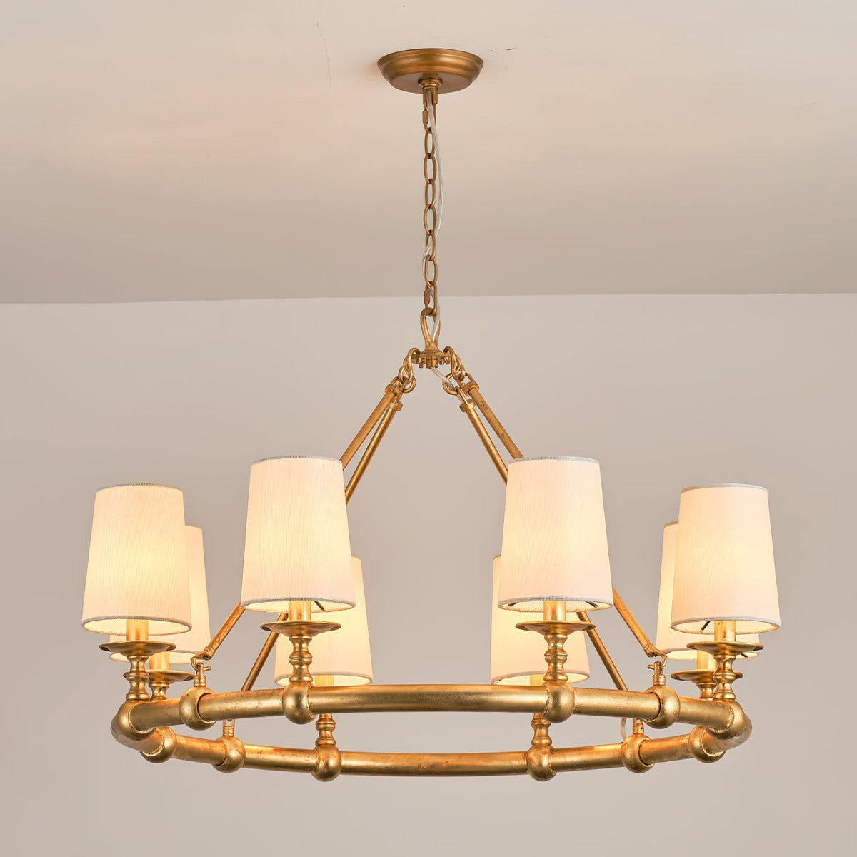 Elaineon candelabru