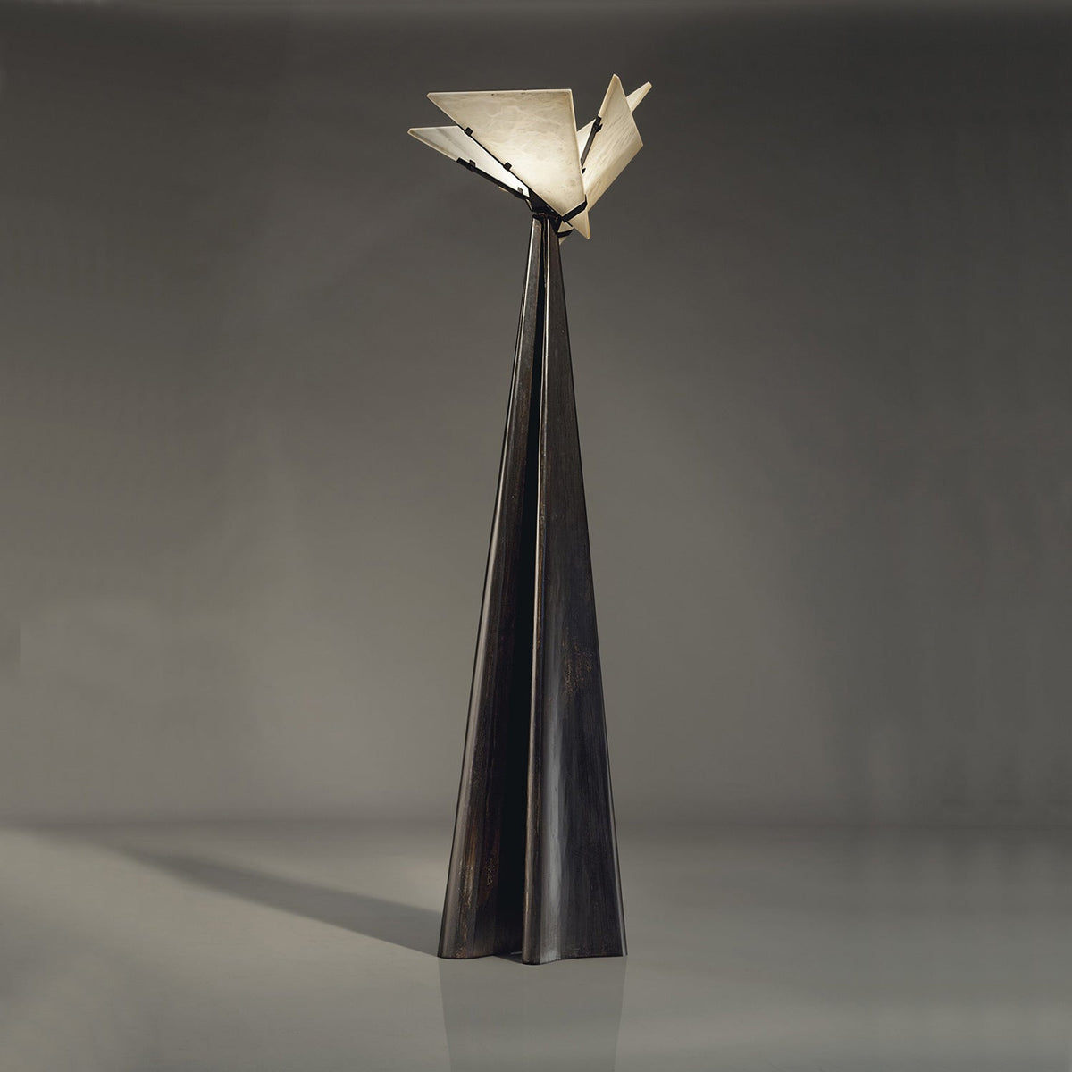 Spire lampadar din alabastru