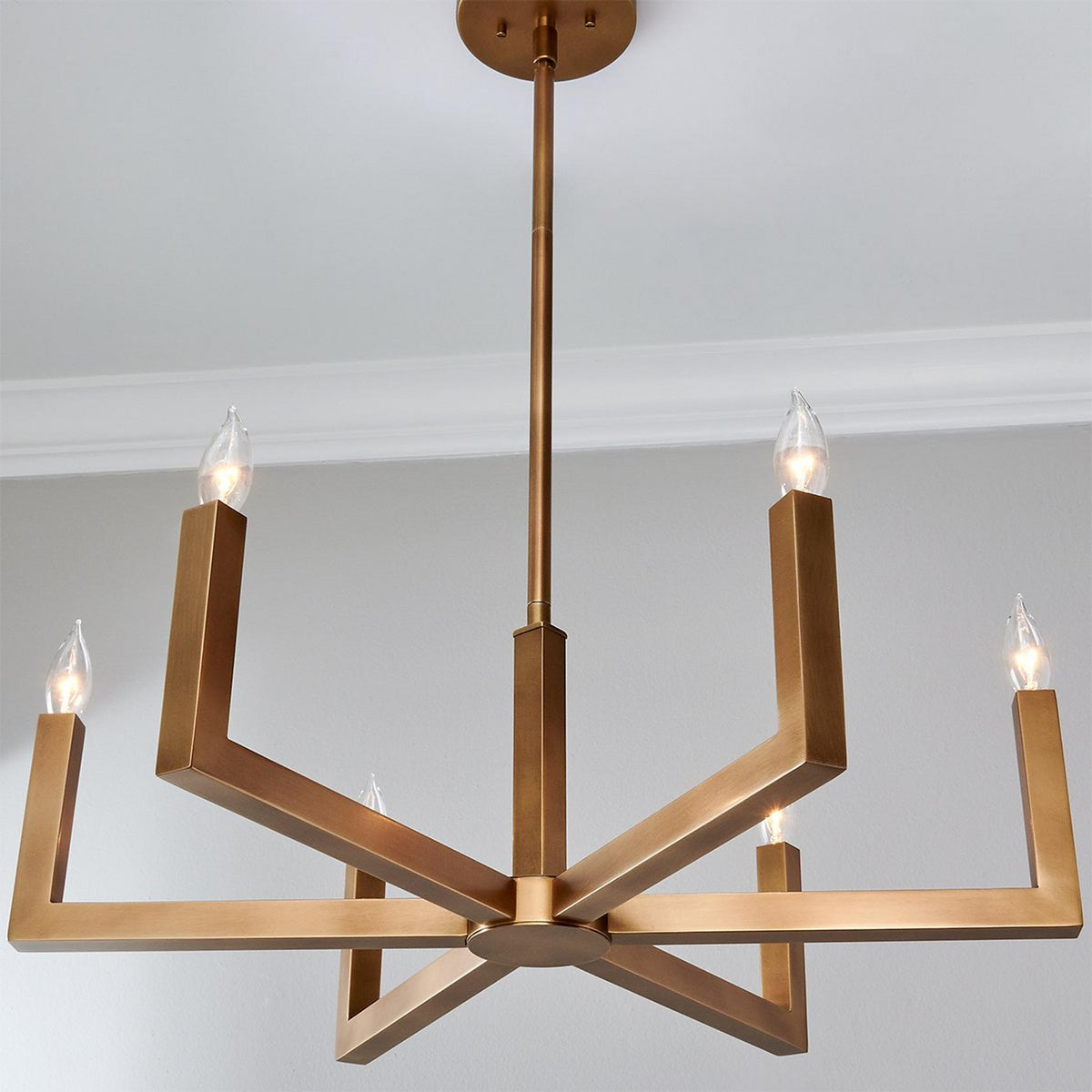 Aureelle candelabru din alamă