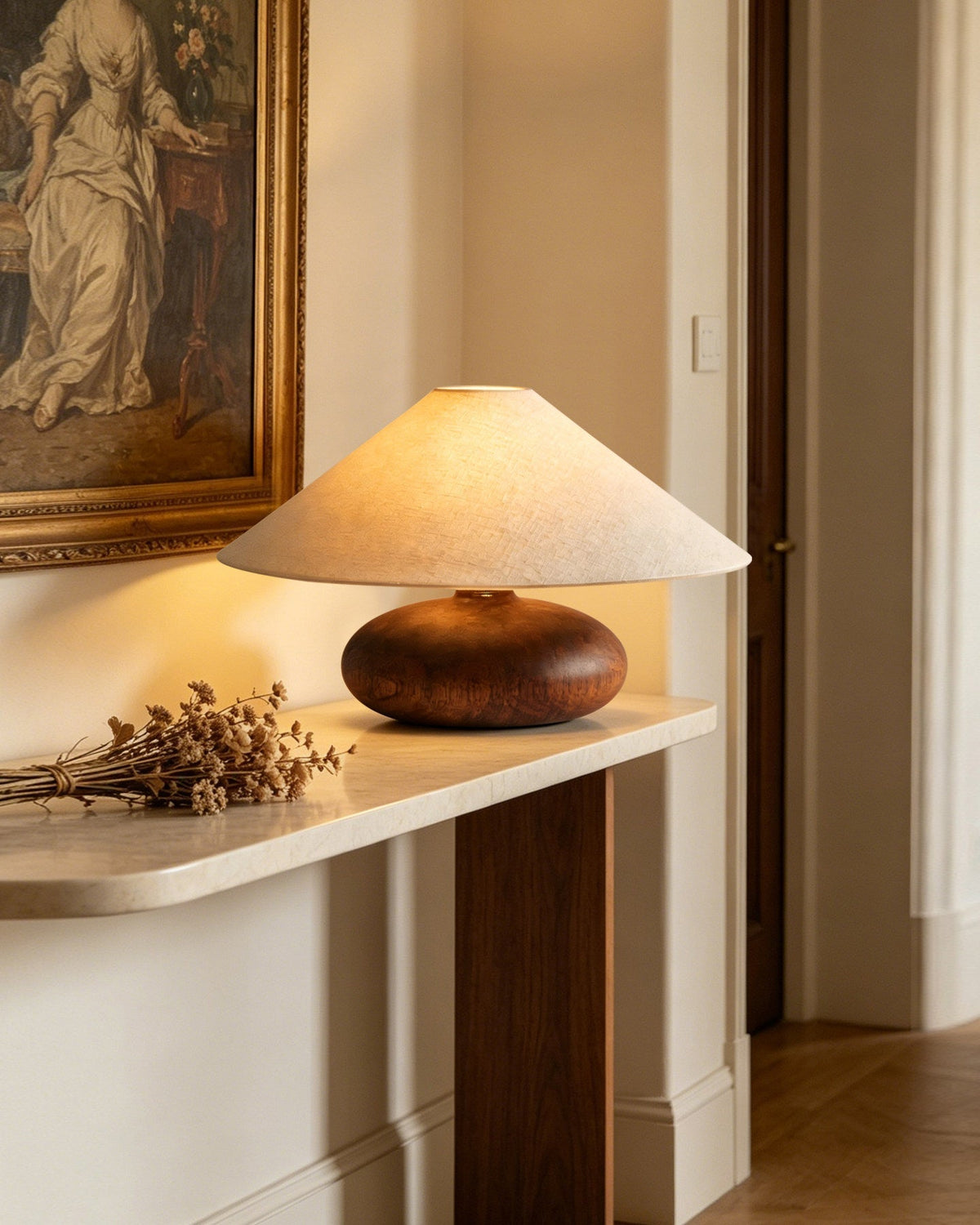 Acorn lampă de masă