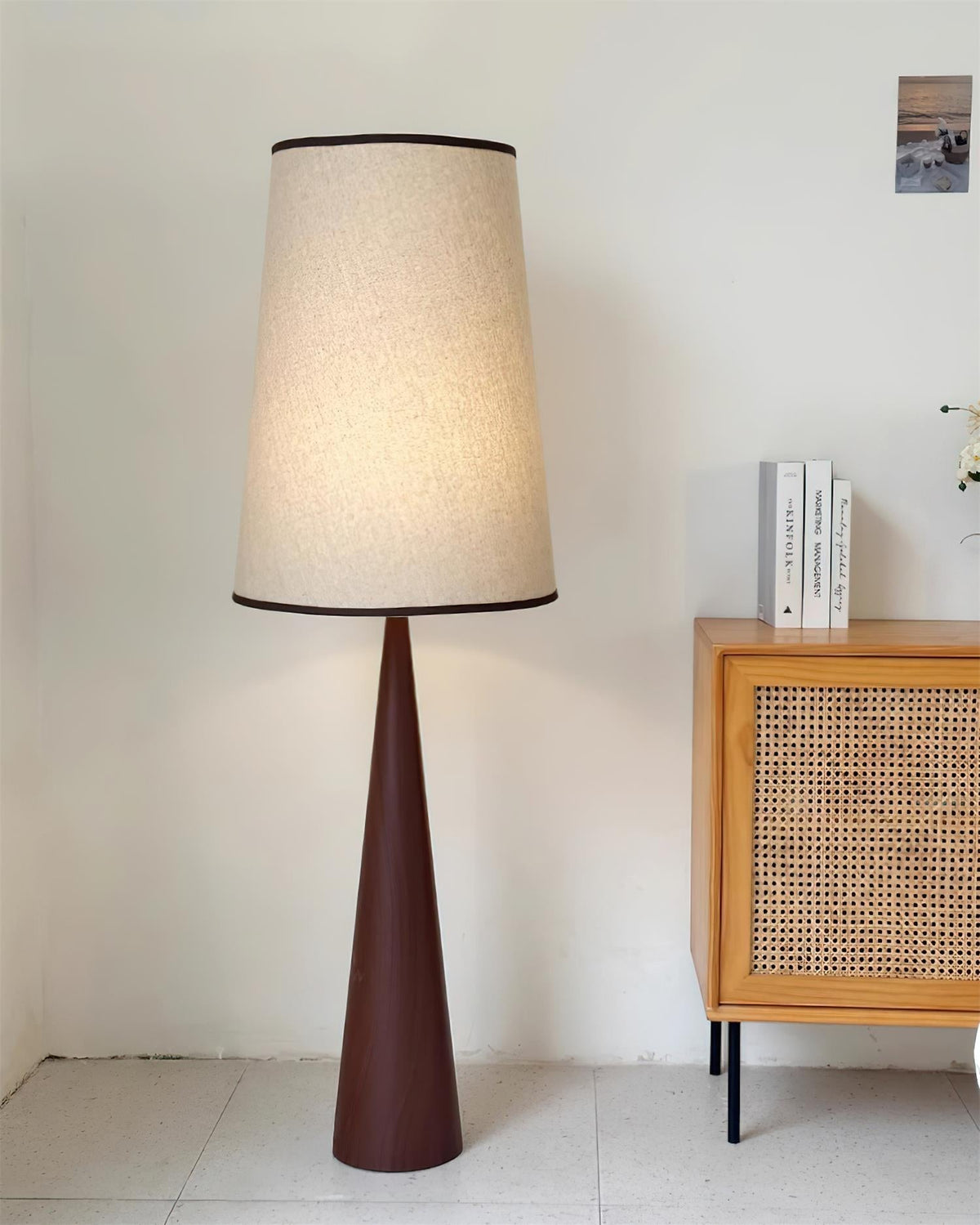 Tage lampadar