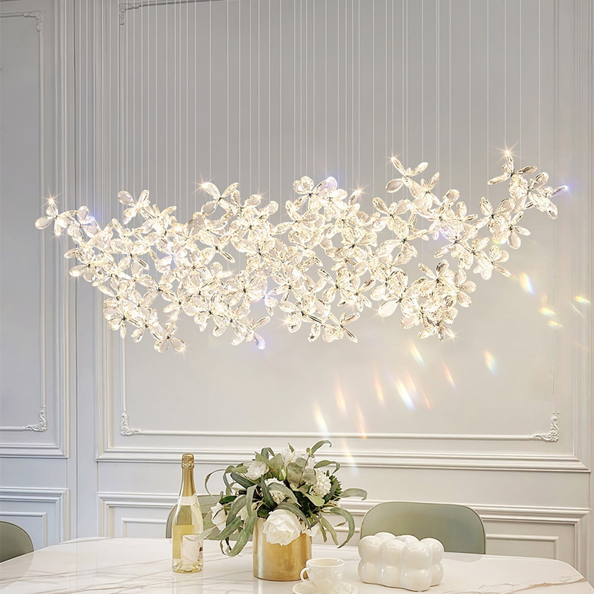 Dune candelabru din cristal, cu fluturi, floral, în grup