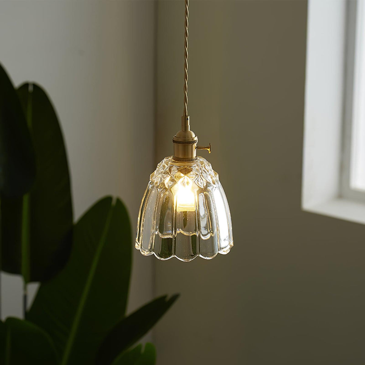 Nerithce lampă suspendată Luxoasă din alamă și sticlă