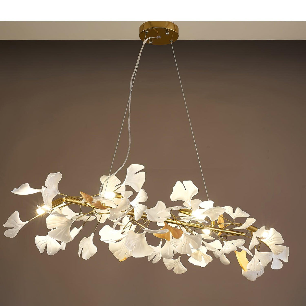 Candelabru cu cadru metalic, abajur ceramic în formă de ginkgo alb aurie, artă modernă