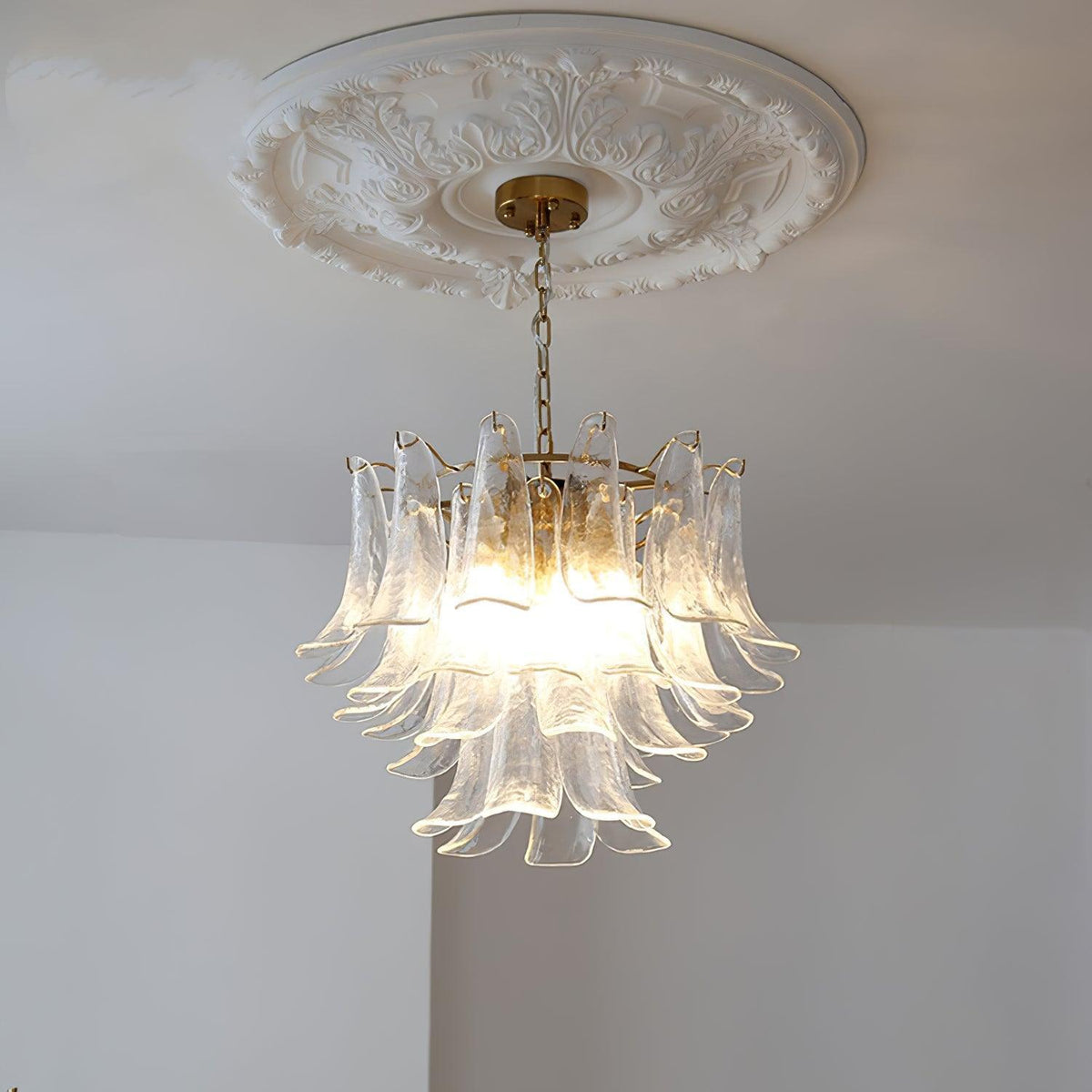 Elvess candelabru din sticlă Murano Frunze Aurii