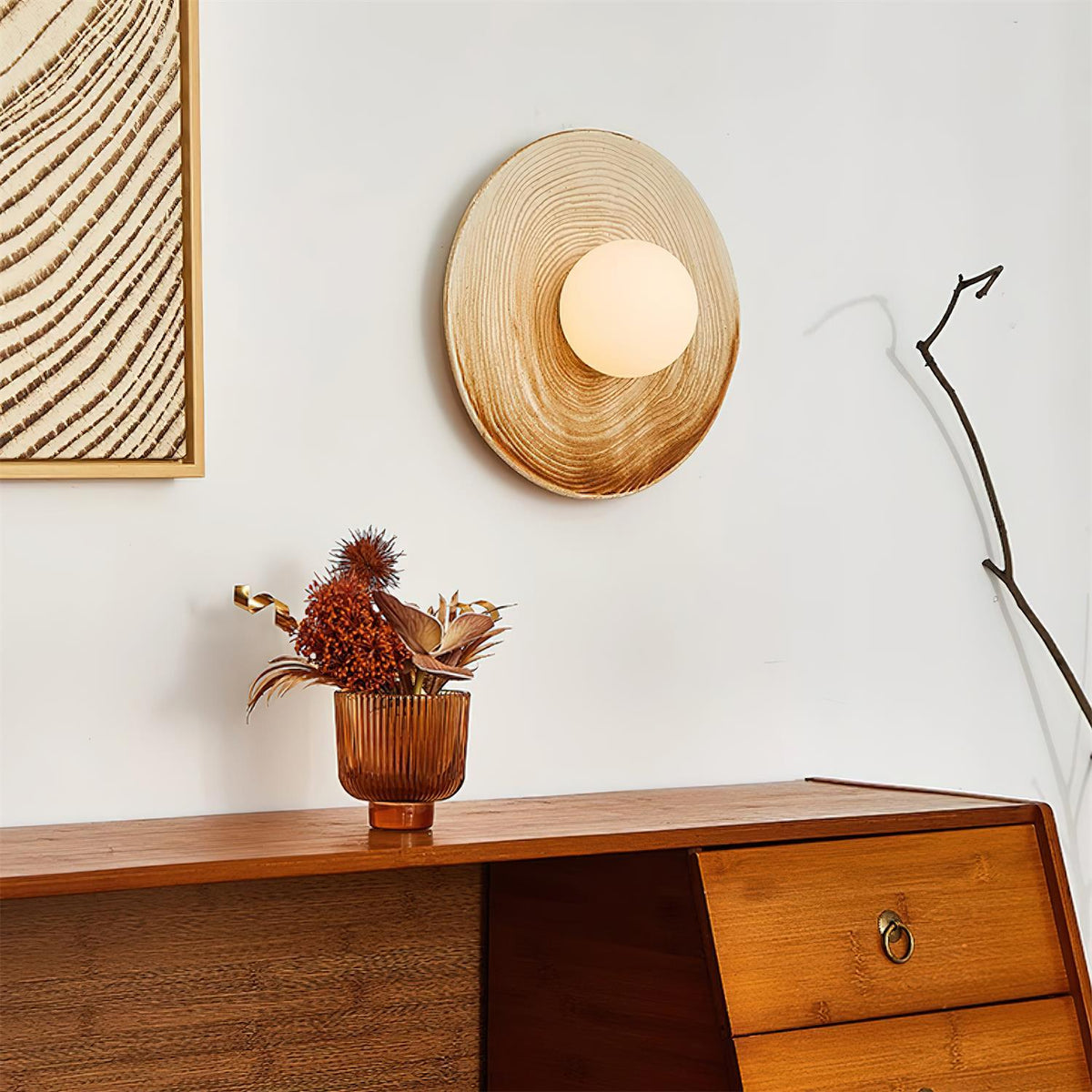 Aplică de perete cu disc ceramic texturat și accent din lemn pentru living, pentru zona de intrare, în stil modern