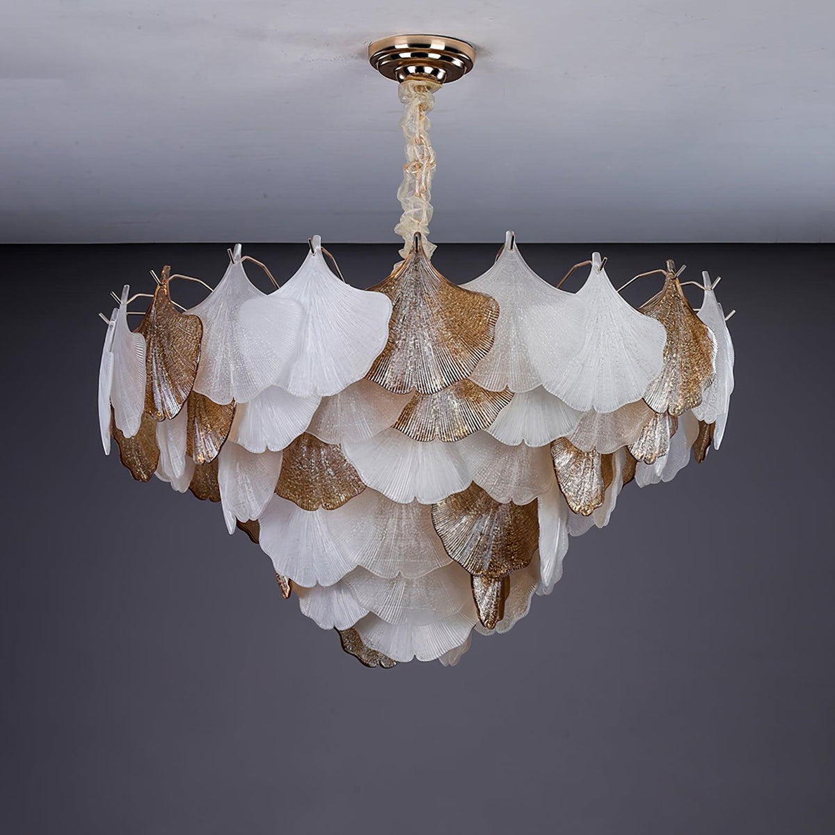 Orelisissa candelabru