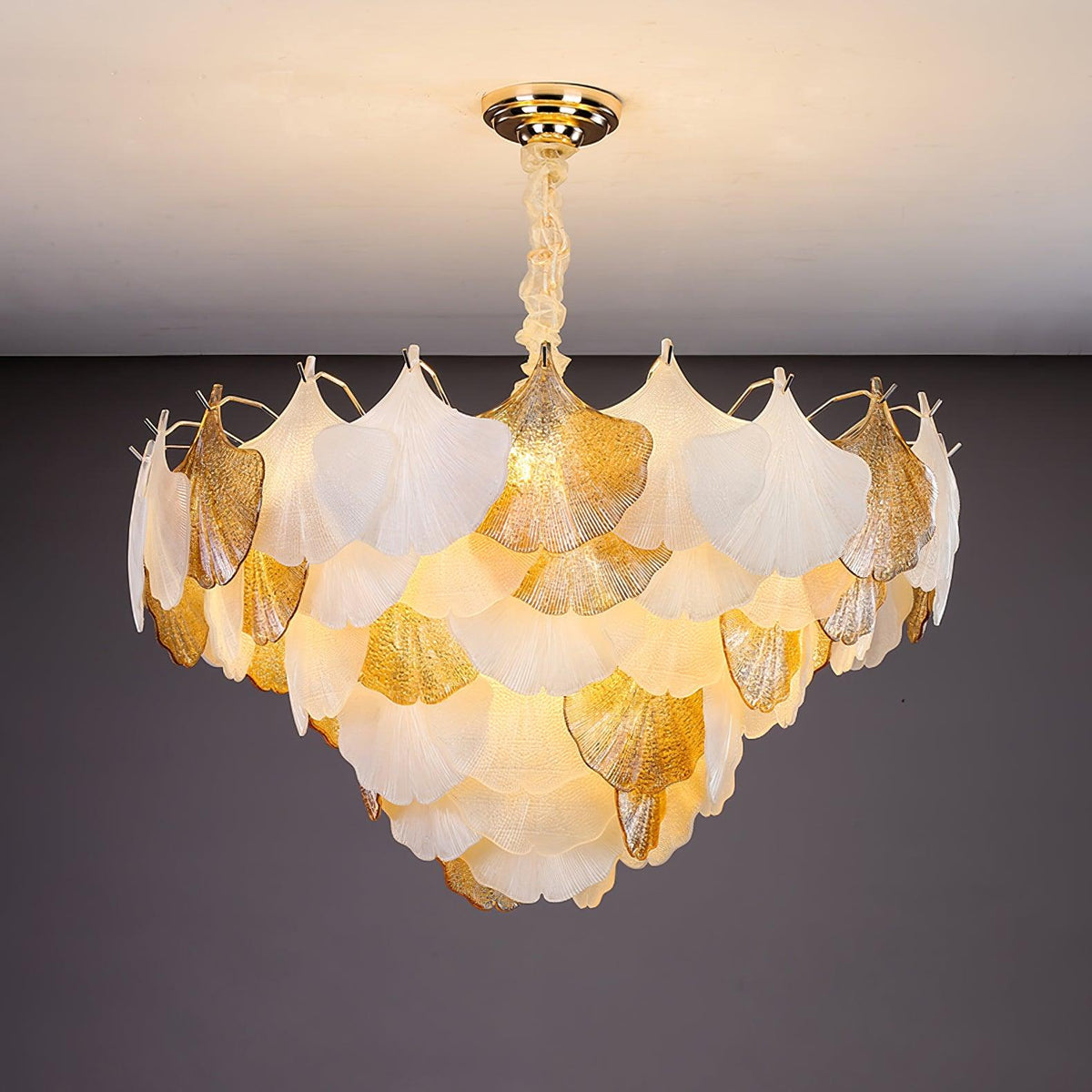 Orelisissa candelabru