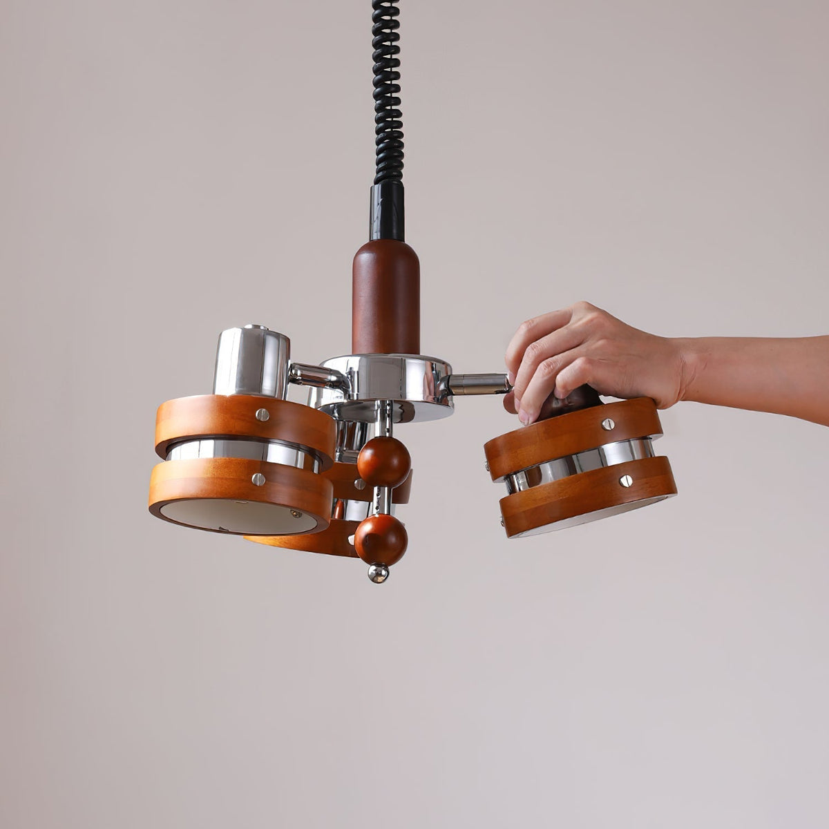 Carie candelabru