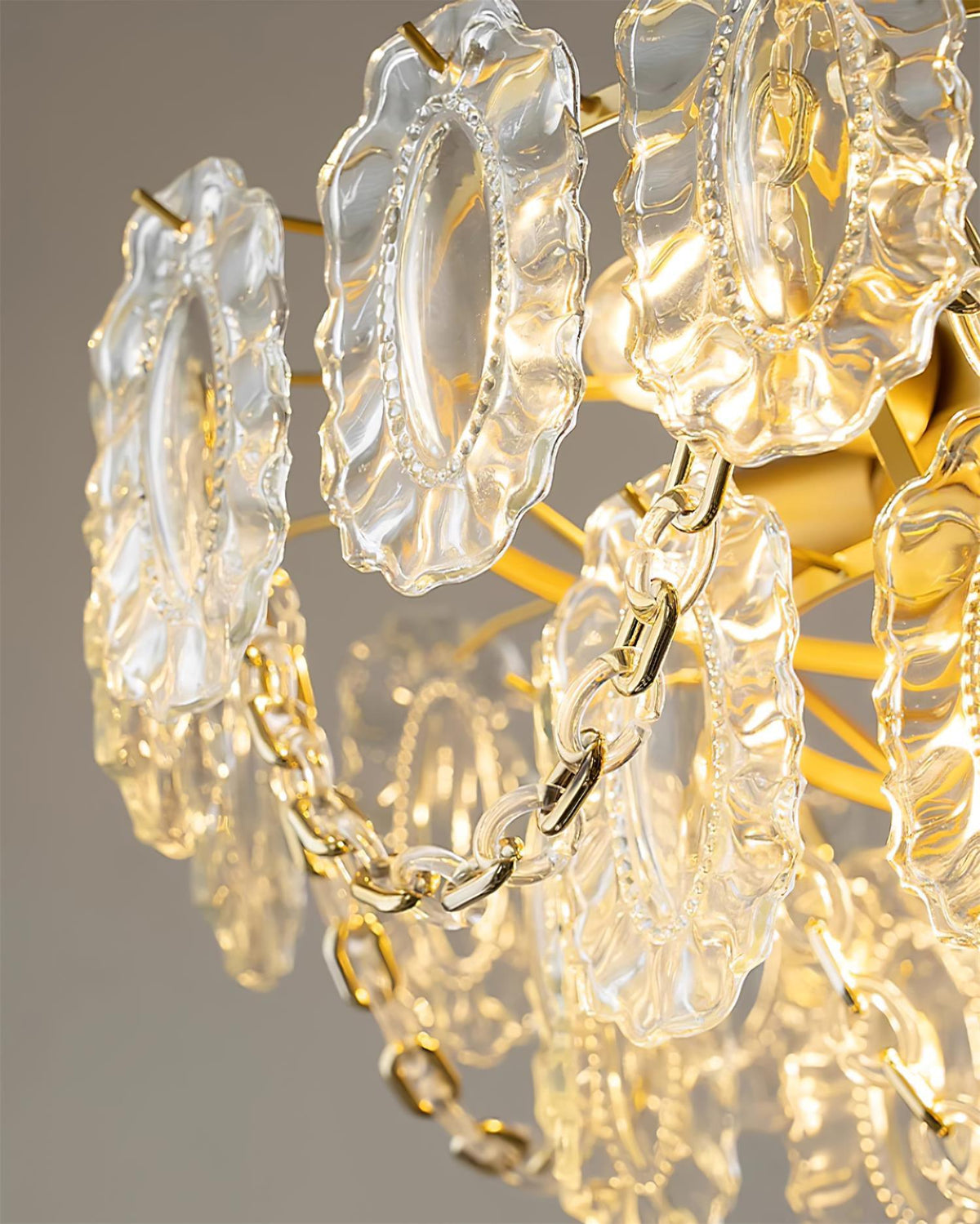 Tica candelabru