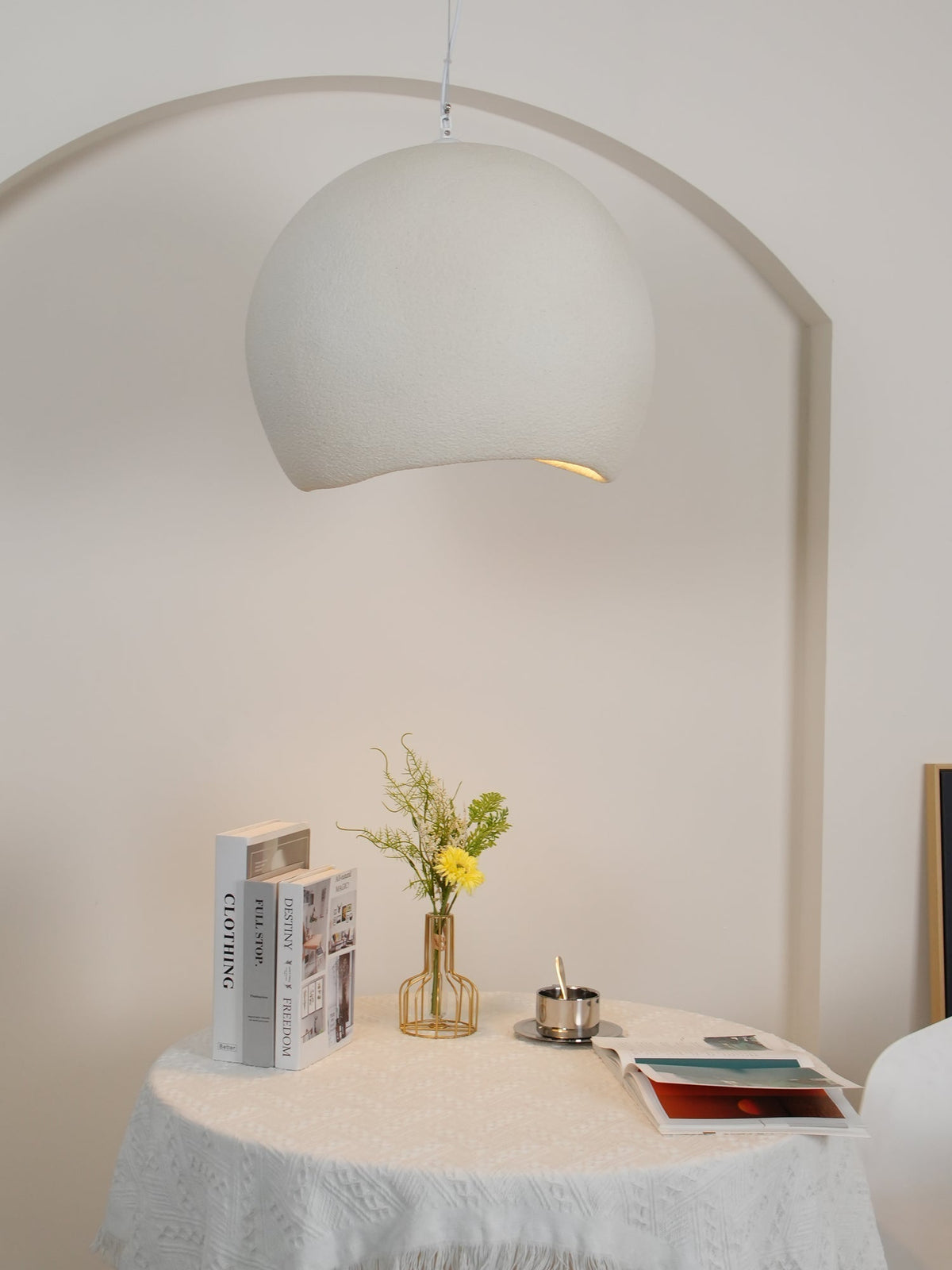 Reloza lampă suspendată din rășină, modernă, minimalistă