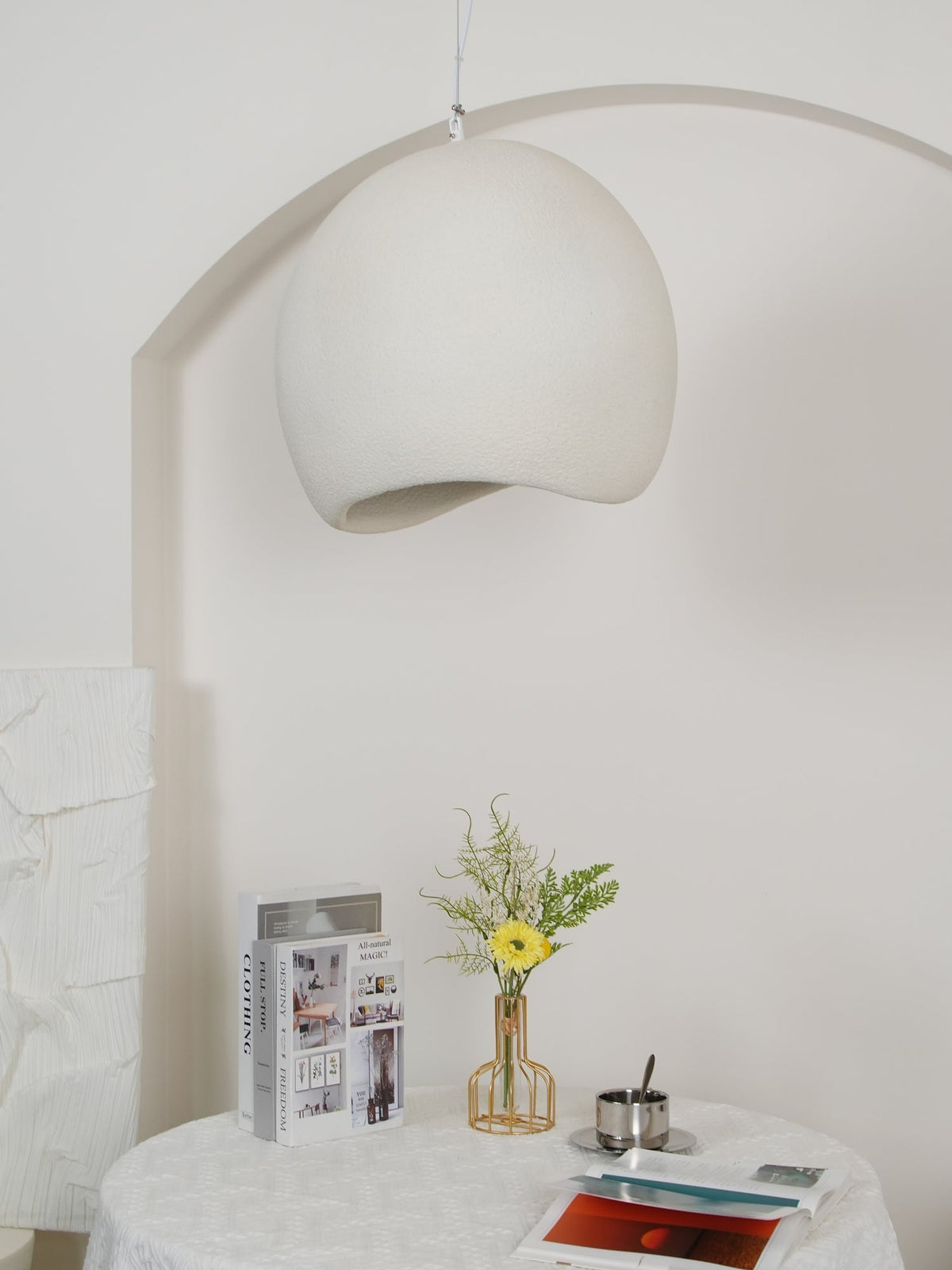 Reloza lampă suspendată din rășină, modernă, minimalistă