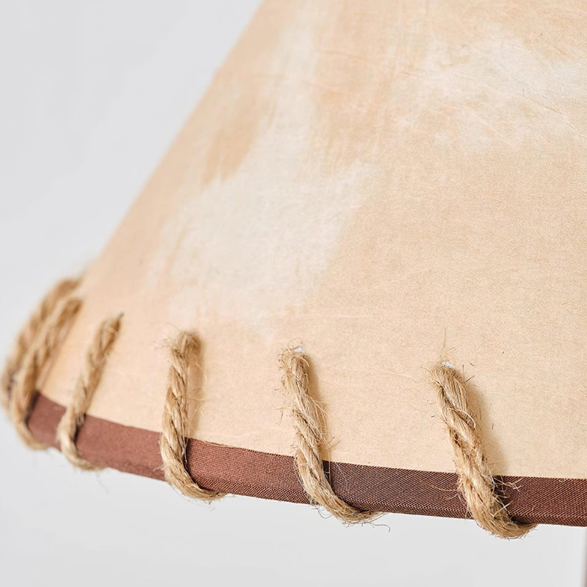Cedar lampadar