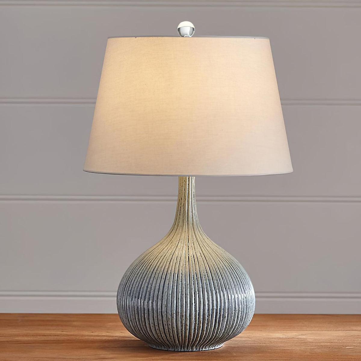Deyra lampă de masă din ceramică și material textil
