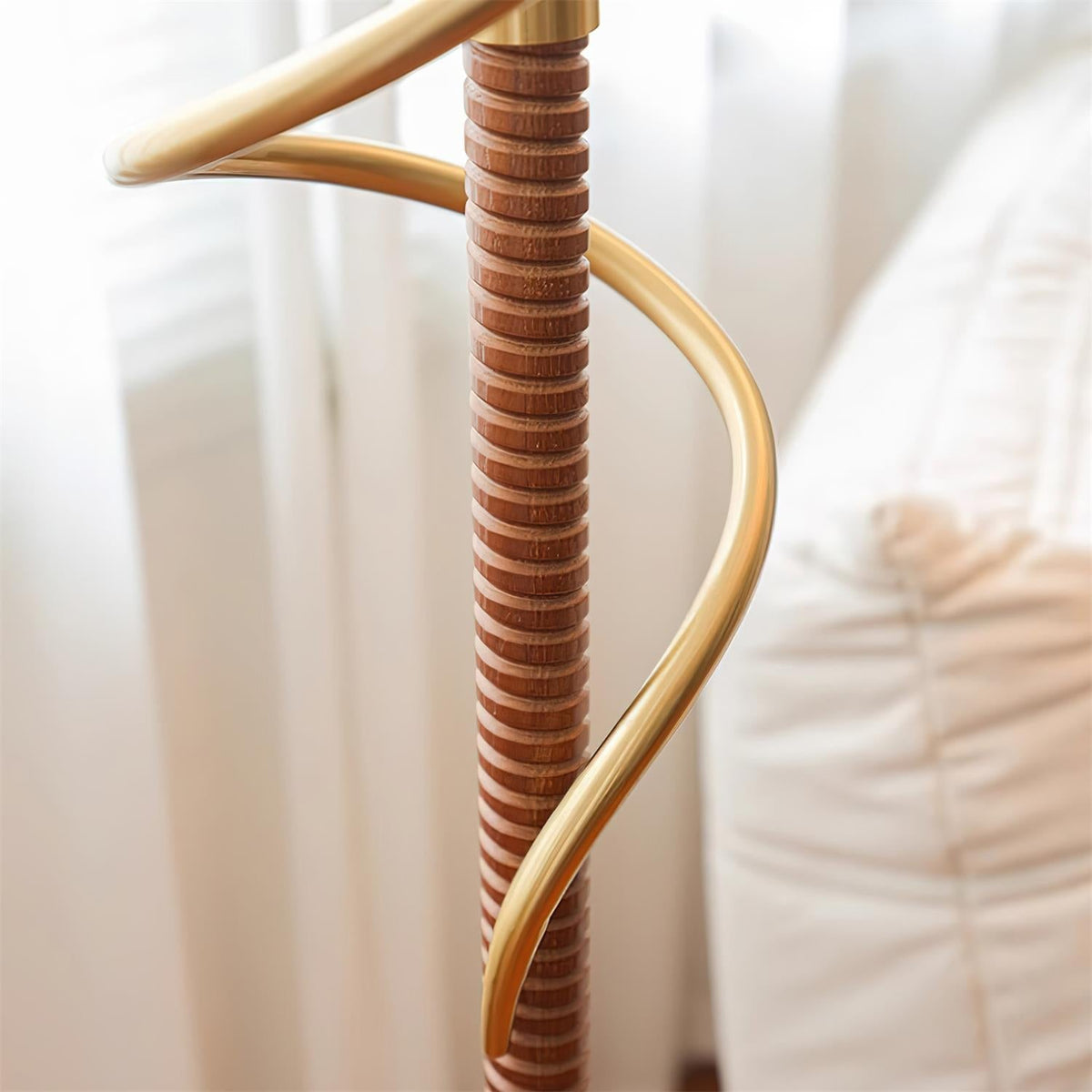 Curvel lampadar