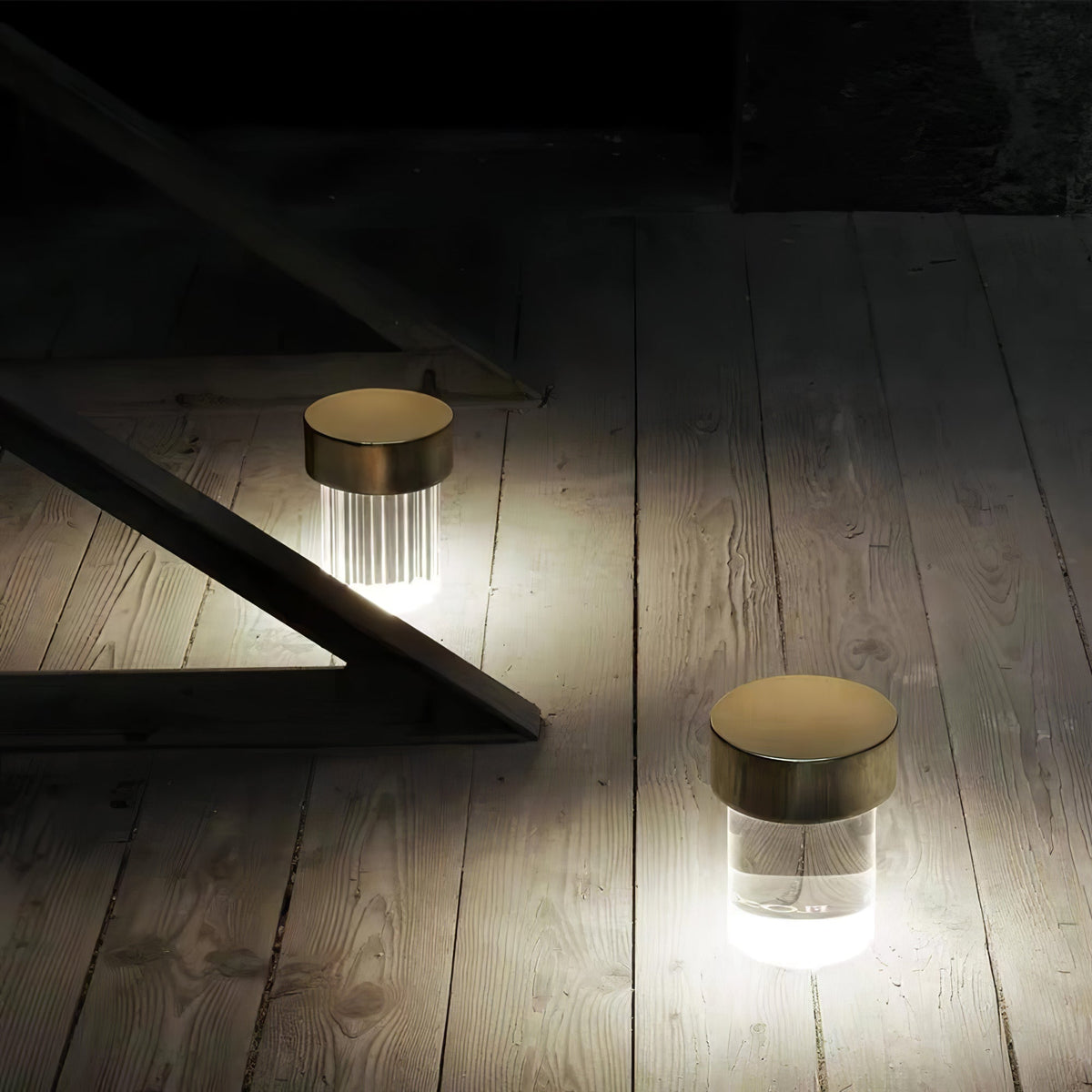 Pryden lampă de masă minimalistă