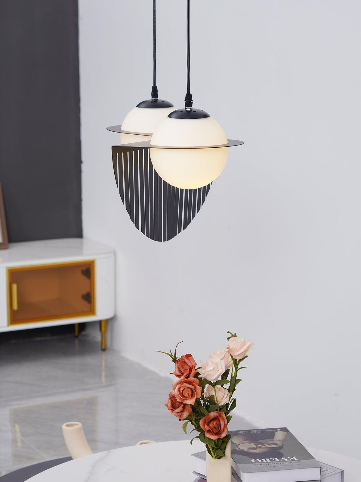 Irenol lampă suspendată neagră, contemporană