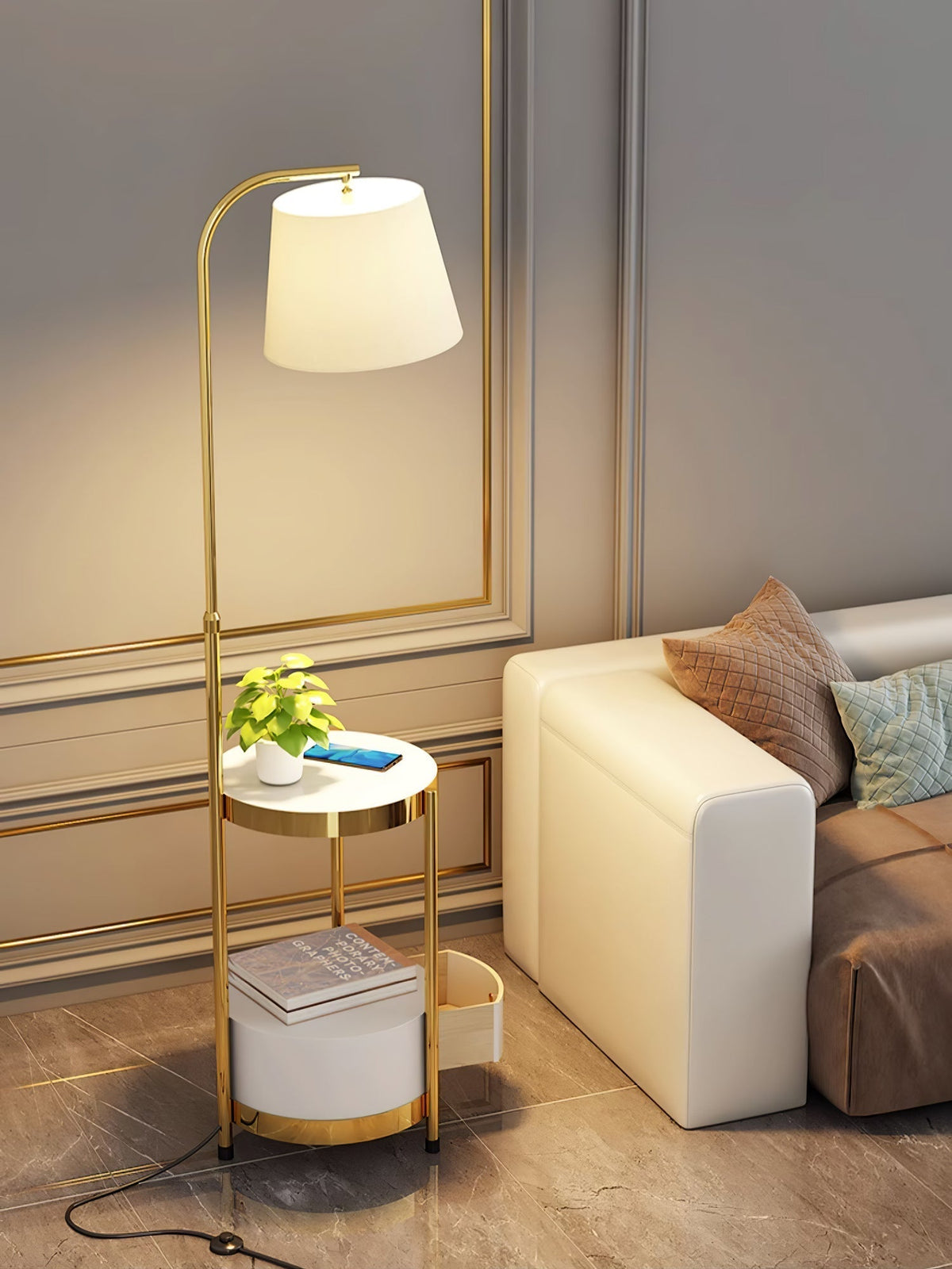 Avenareria lampadar modern