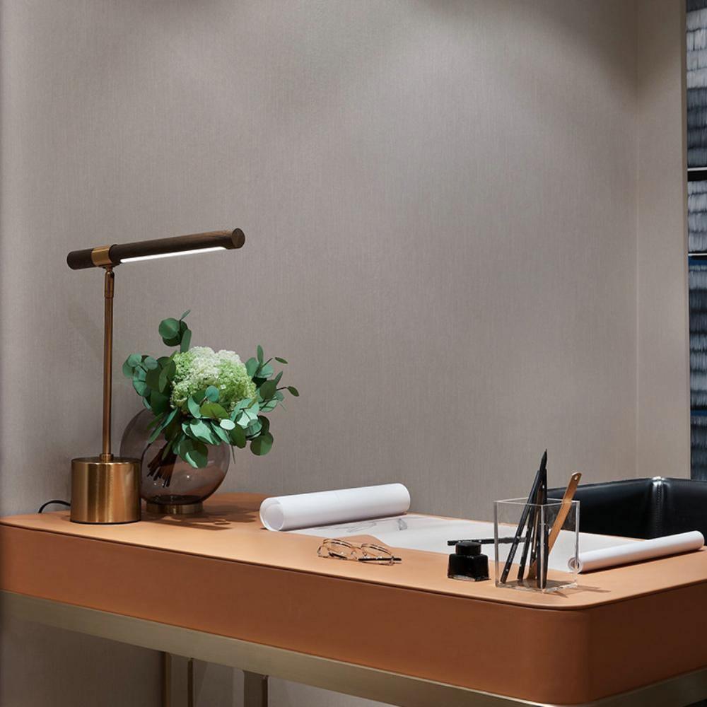 Elauine lampă de masă minimalistă, liniară