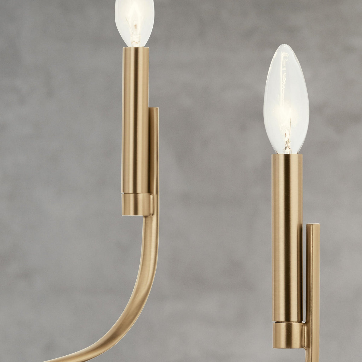 Acariel candelabru
