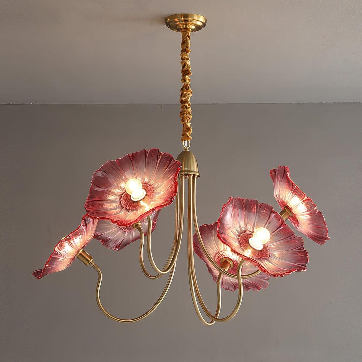 Calia candelabru din sticlă