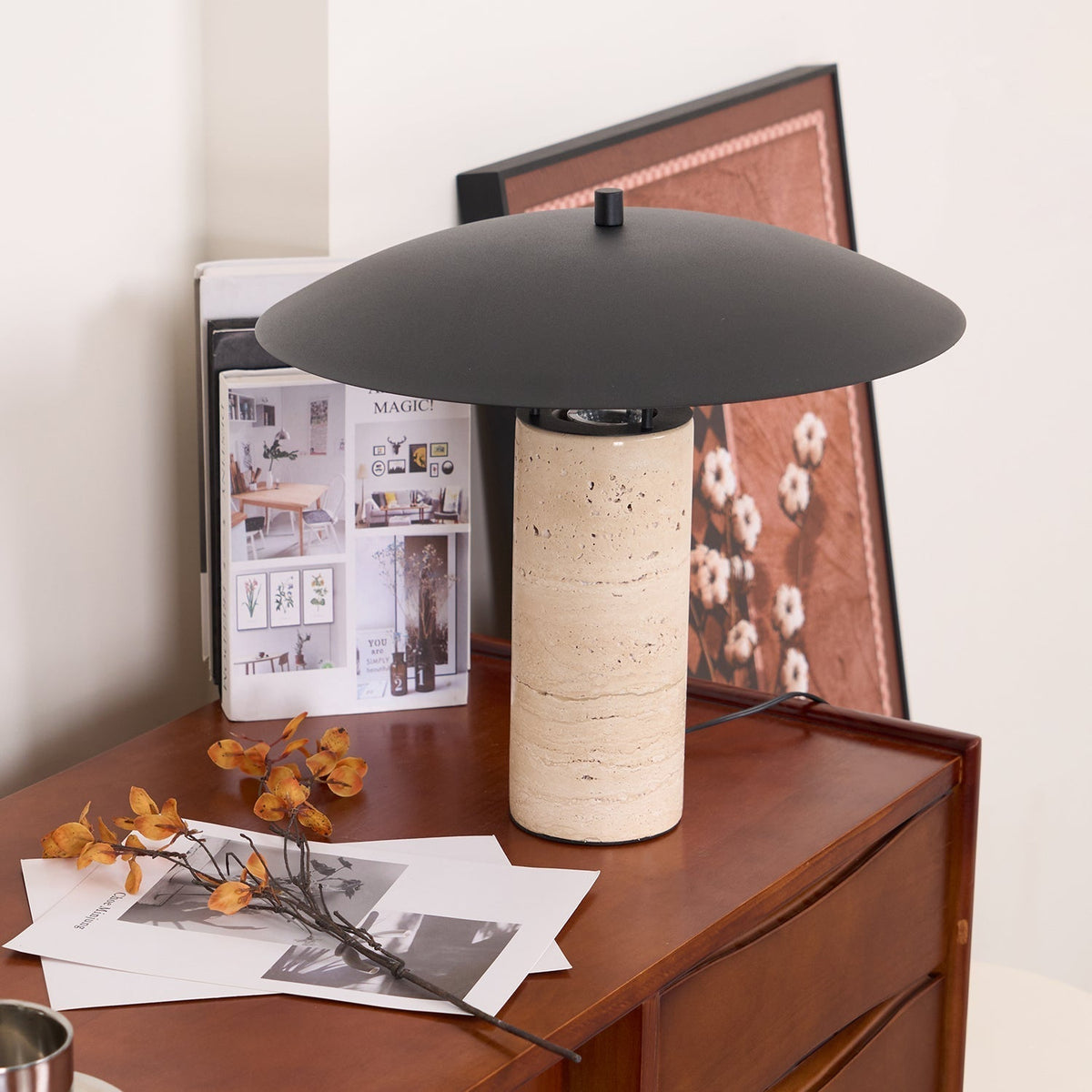 Eara Disc-Pillar lampă de masă din travertin