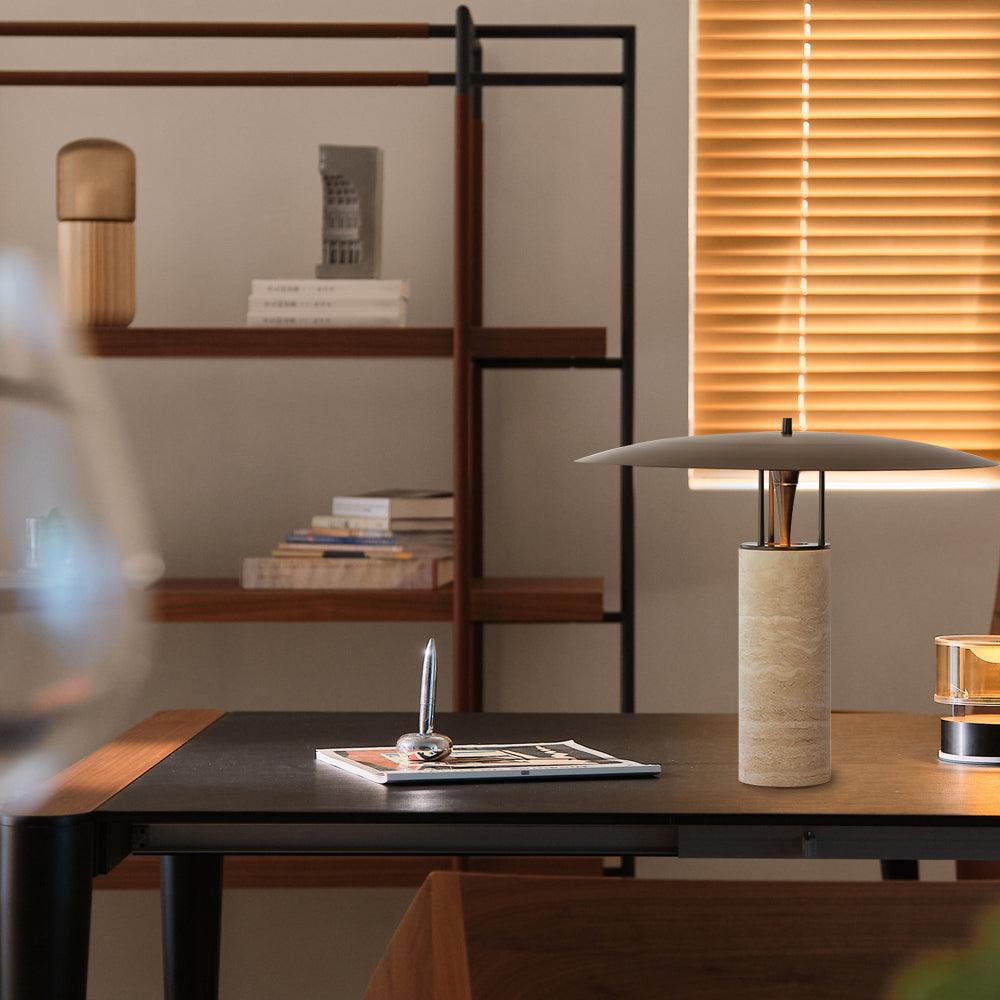 Eara Disc-Pillar lampă de masă din travertin