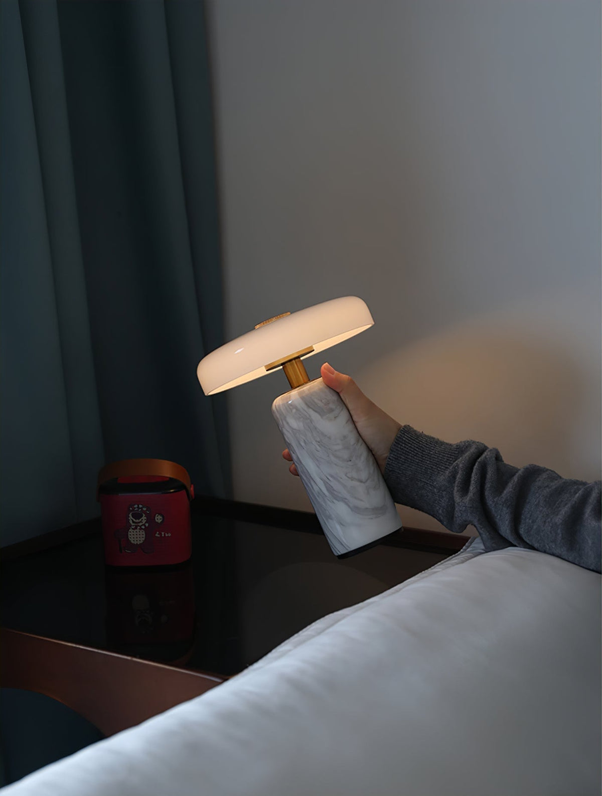 Ryvek lampă de masă modernă din marmură