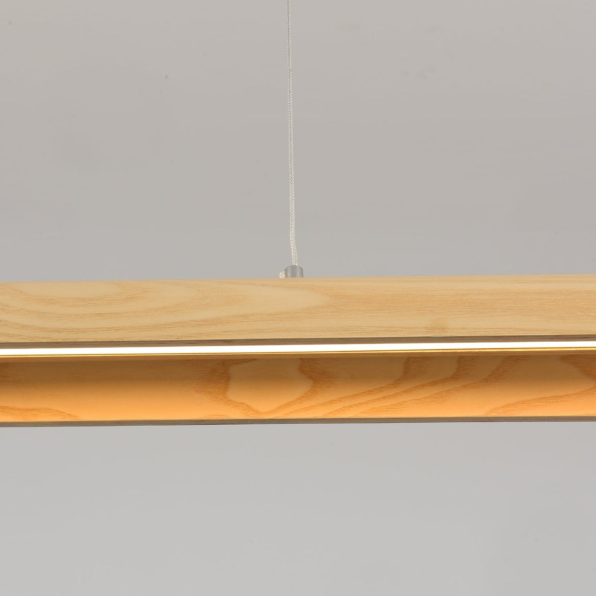 Riveneon candelabru
