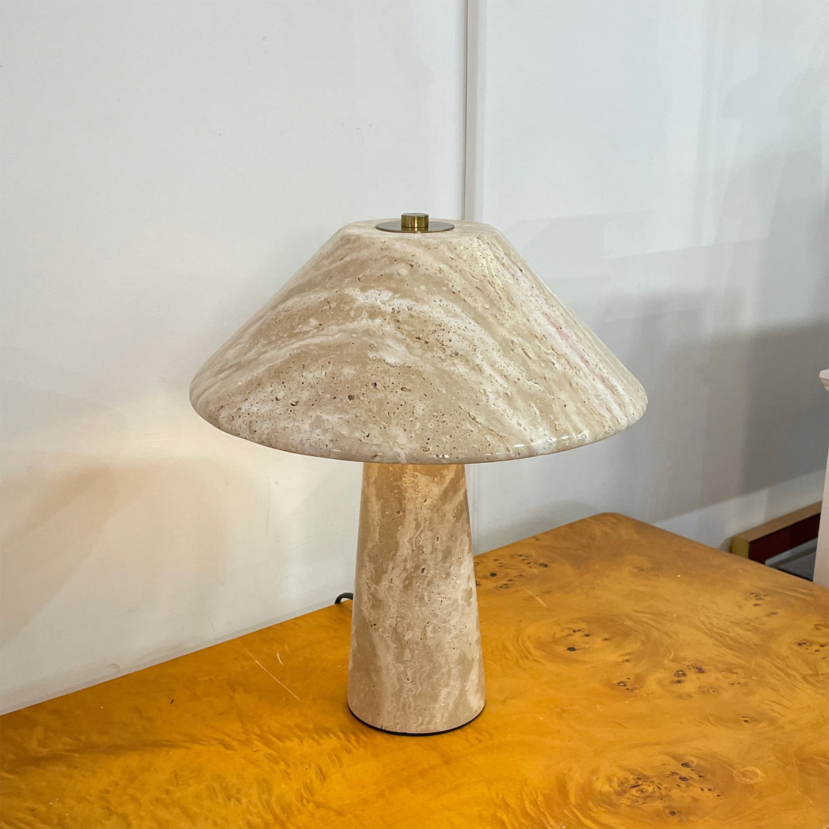 Travienne lampă de masă