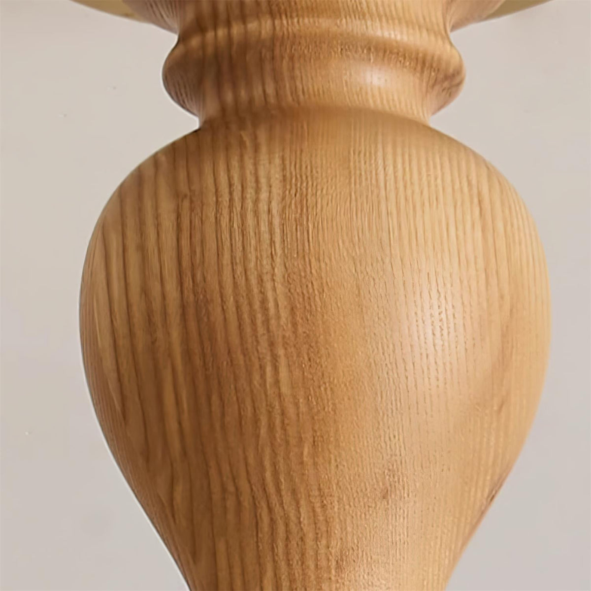 Minjio candelabru