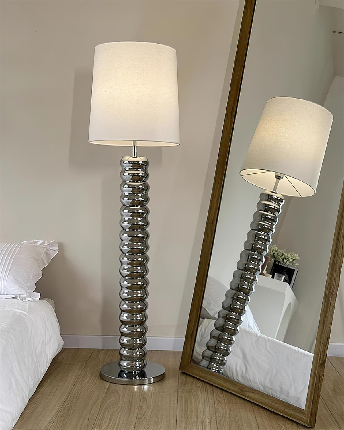 Rib lampadar