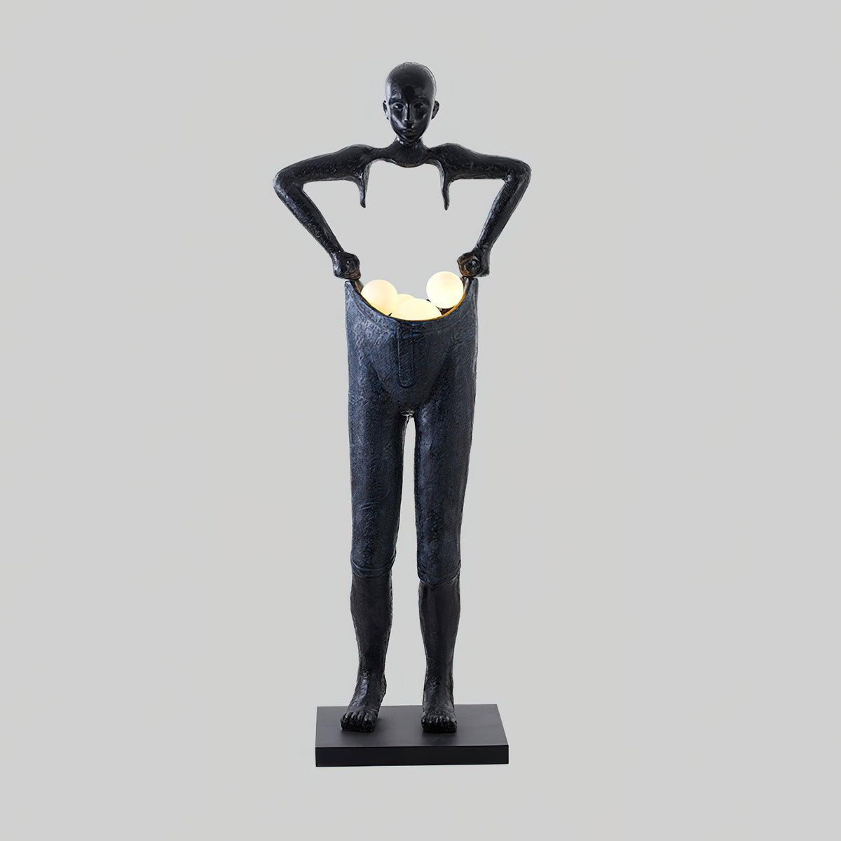 Aveneia lampadar