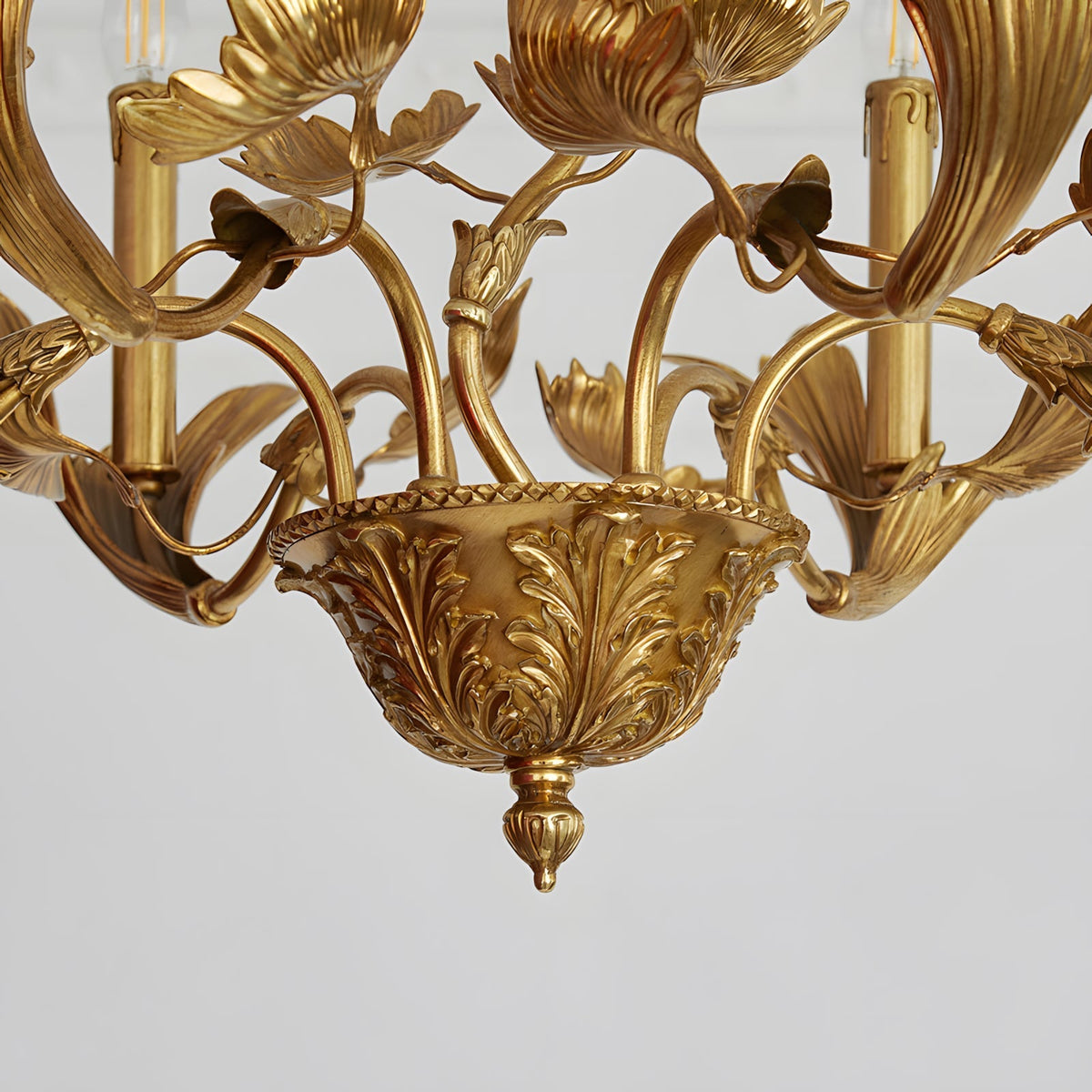 Riviine candelabru