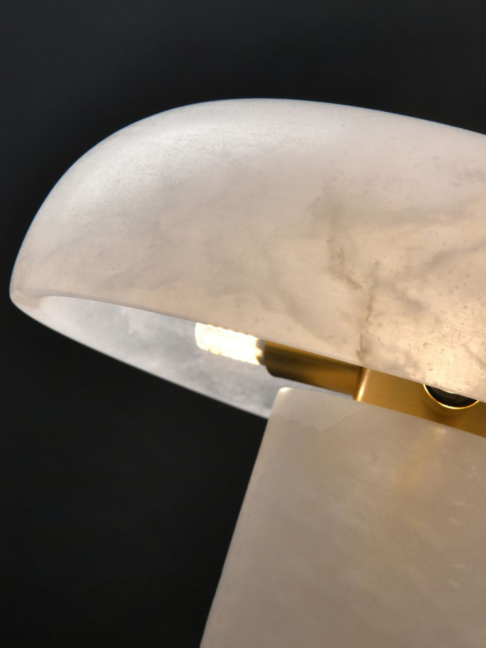 Milky lampă de masă