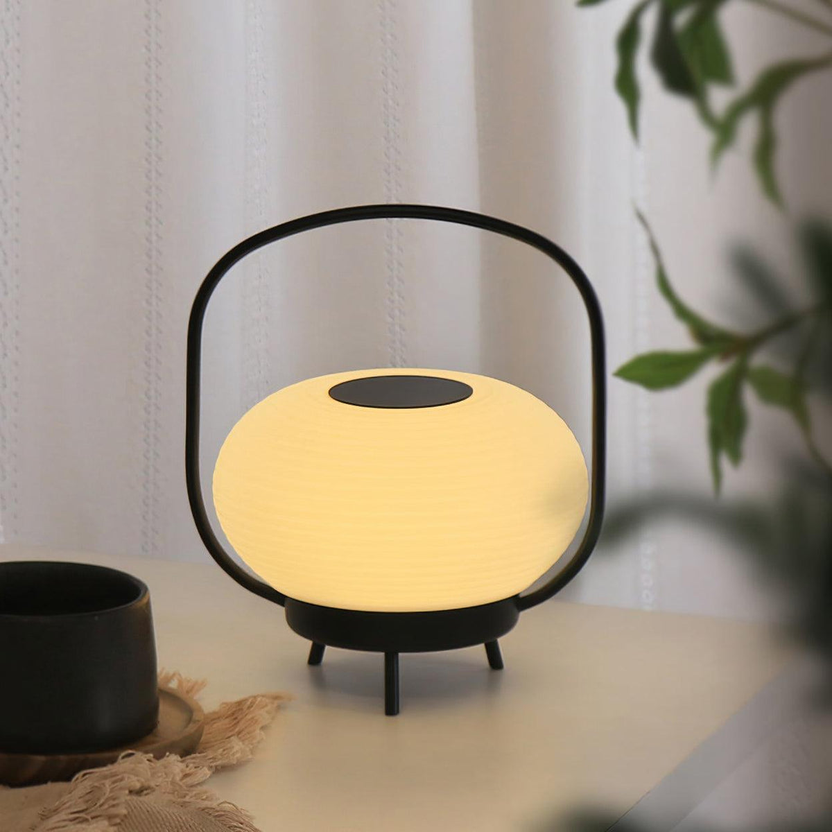 Saelan lampă de masă minimalistă