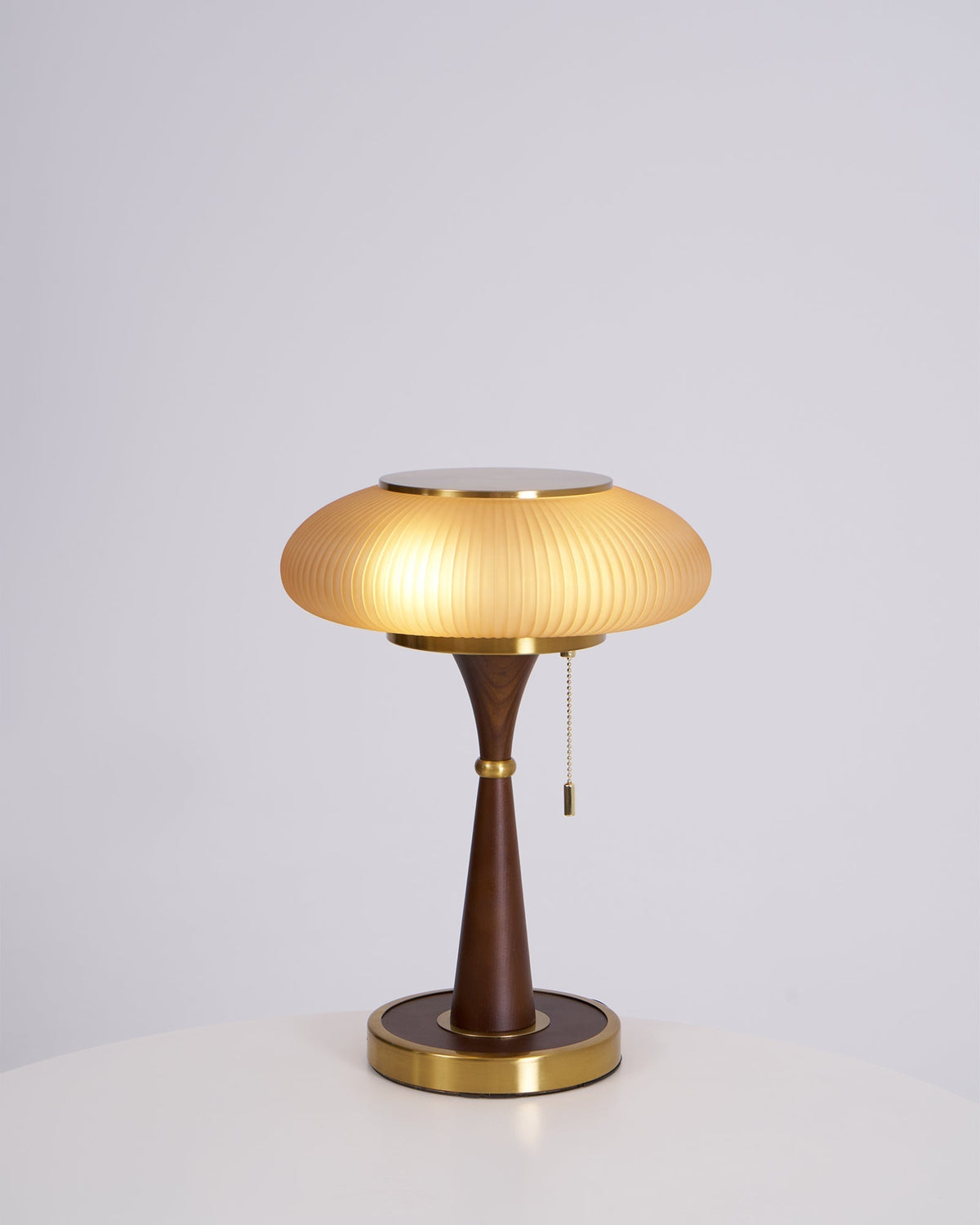 Vevelo lampă de masă vintage din lemn