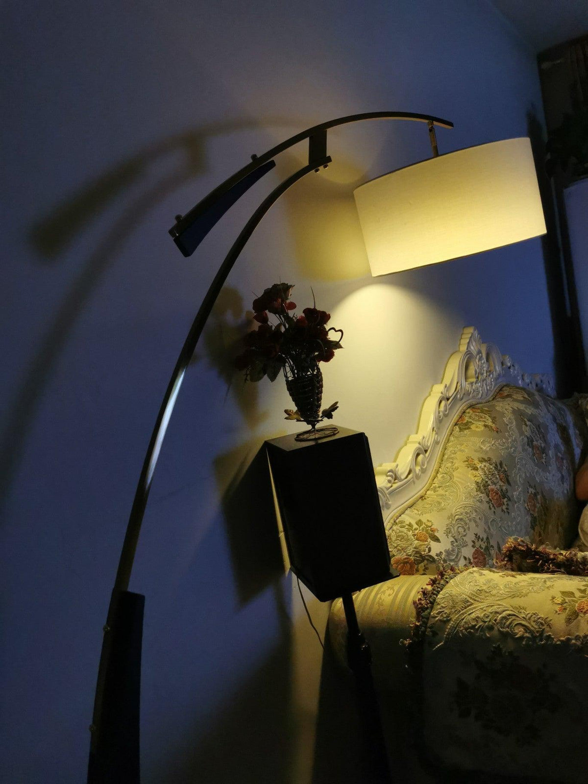 Dox lampadar modern
