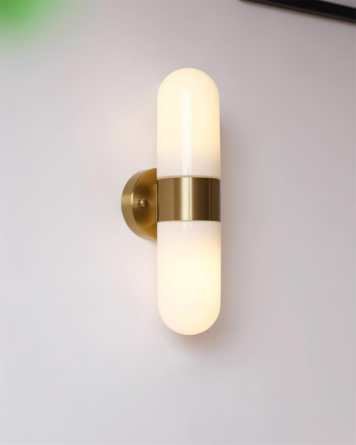 Aplică de perete metal-sticlă modern-minimalist verticală pentru dormitor
