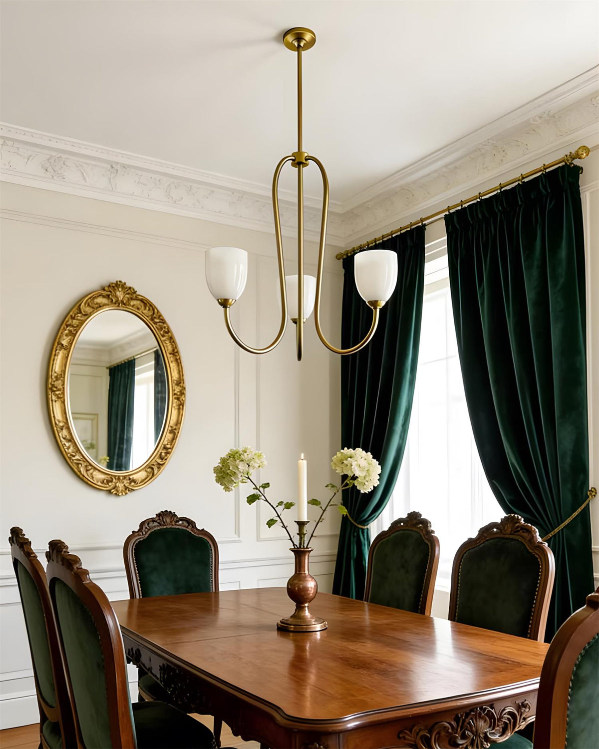 Orelinena Velin candelabru