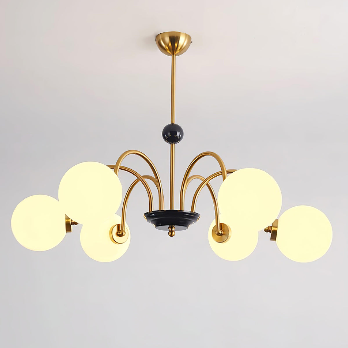Candelabru cu brațe curbate și abajuri sferice, stil modern retro, pentru sufragerie