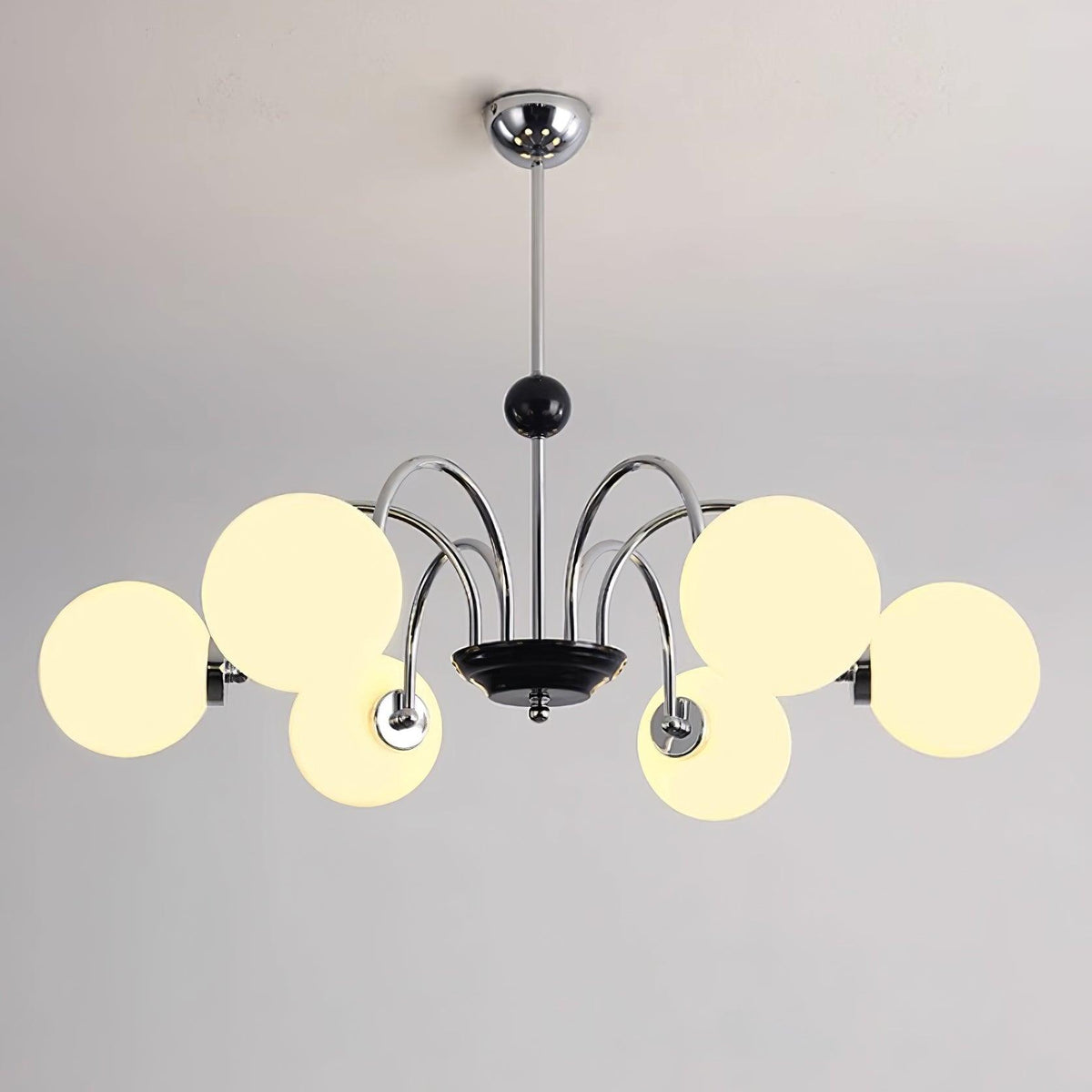 Candelabru cu brațe curbate și abajuri sferice, stil modern retro, pentru sufragerie