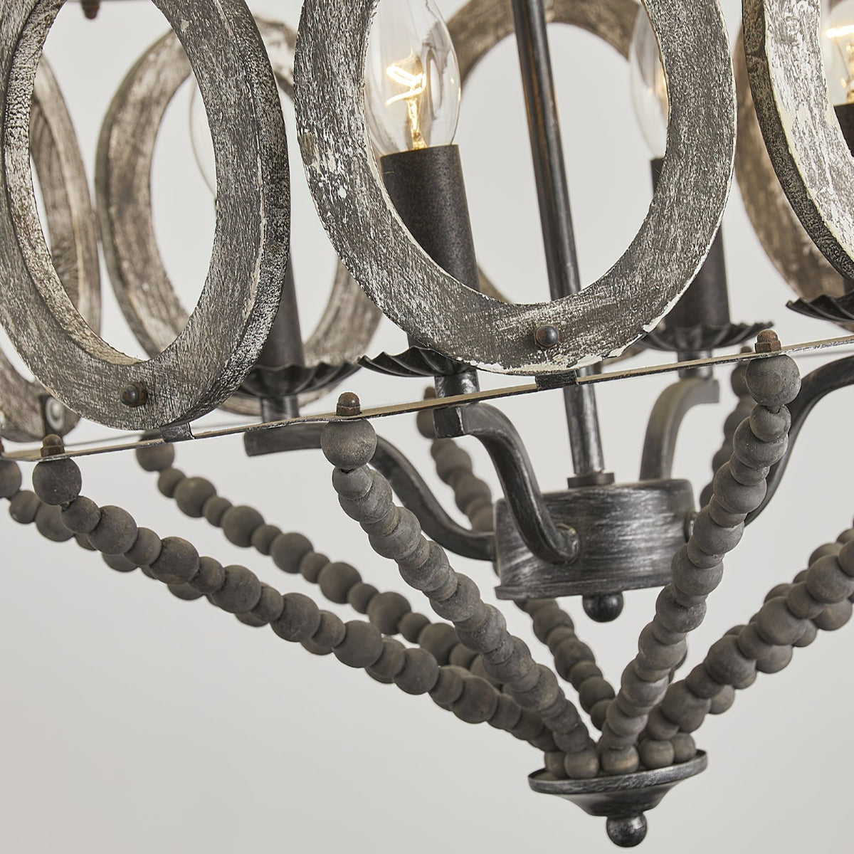Zasorila candelabru