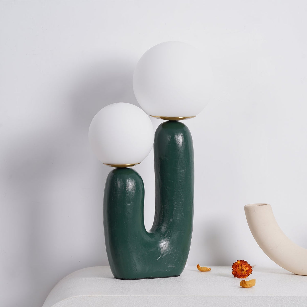 Elyrain lampă de masă din rășină, artistică